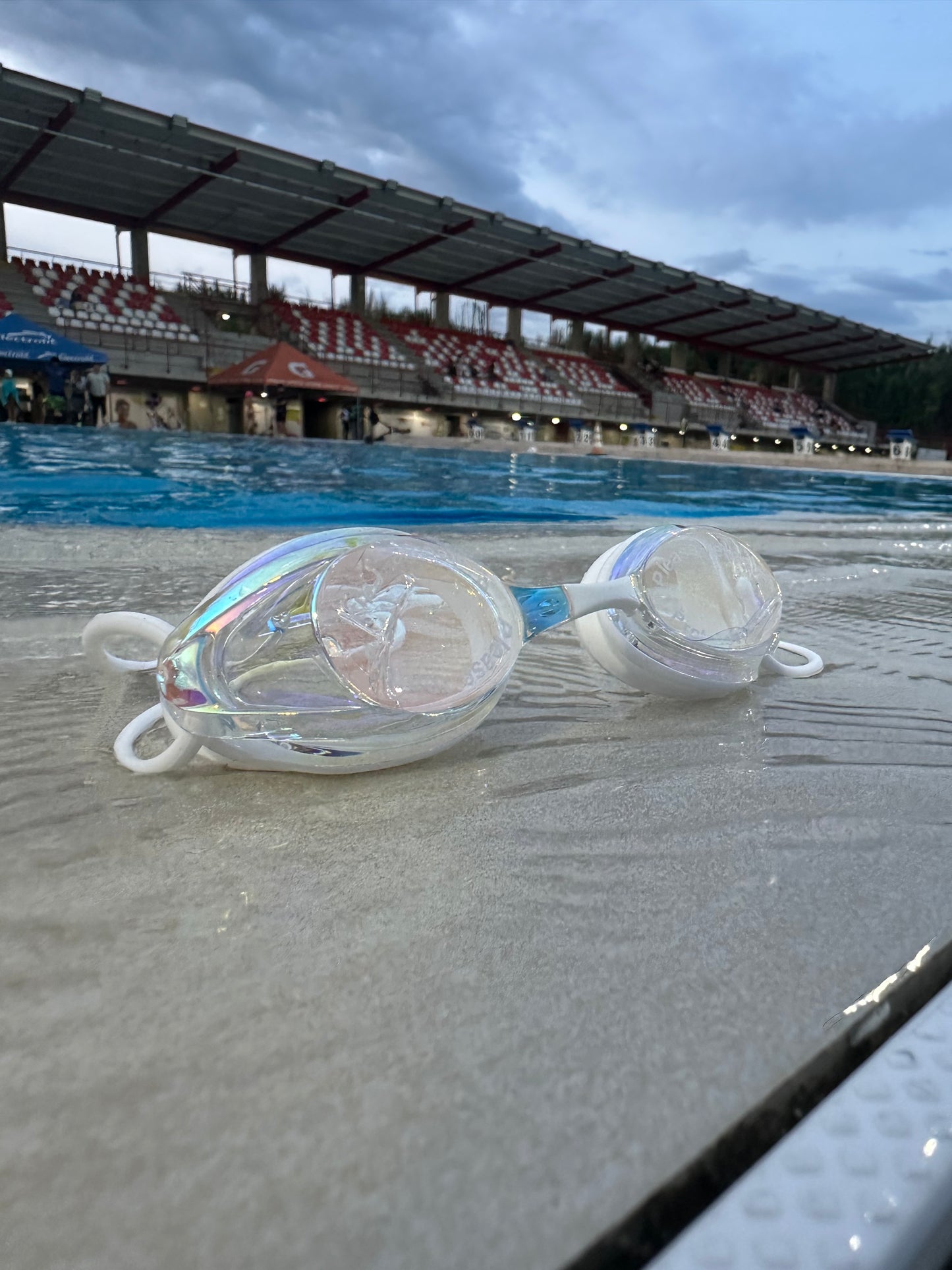 Gafas Suecas Blancas